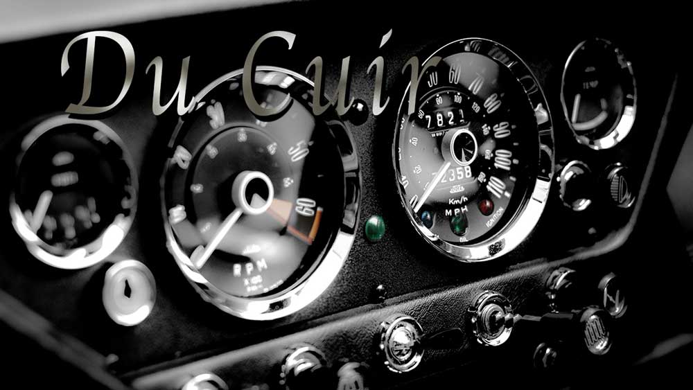 tableau_de_bord_d'une_voiture_de_collection